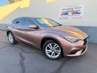 2017 INFINITI QX30
