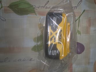 New Dewalt 20v 5ah XR battery PRICE FIRM