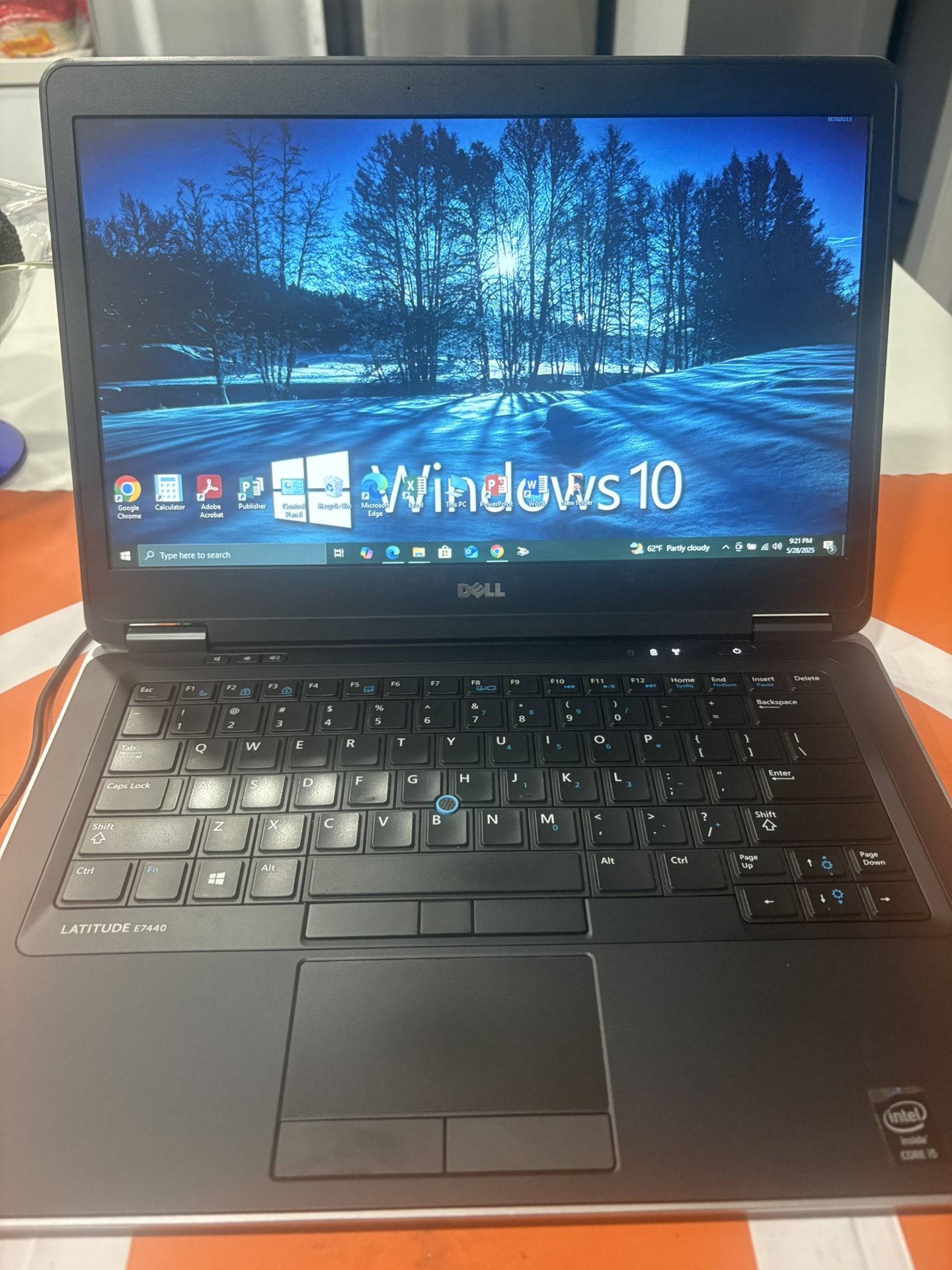 i5…i5…i5…i5. Dell Latitude model # E-7470. LAPTOP WINDOWS 10 Professional ……… FULLY LOADED with MICROSOFT and PHOTOSHOP and ADOBE ACROBAT. 2022