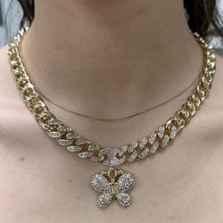 for Butterfly Lovers, Beautiful Cz Butterfly Necklace 🦋🦋🦋