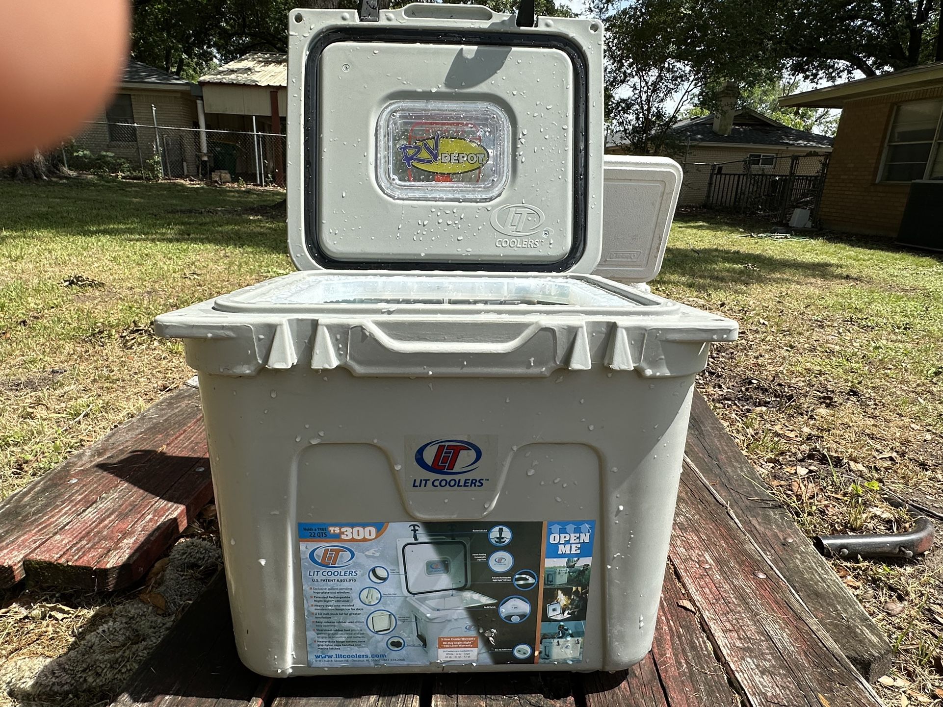 “Lit Cooler”