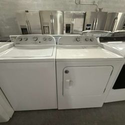 Whirlpool Washer And Dryer Set