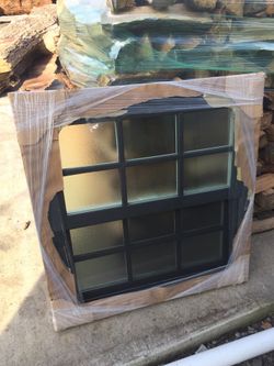 Milgard single hung window obs  glass