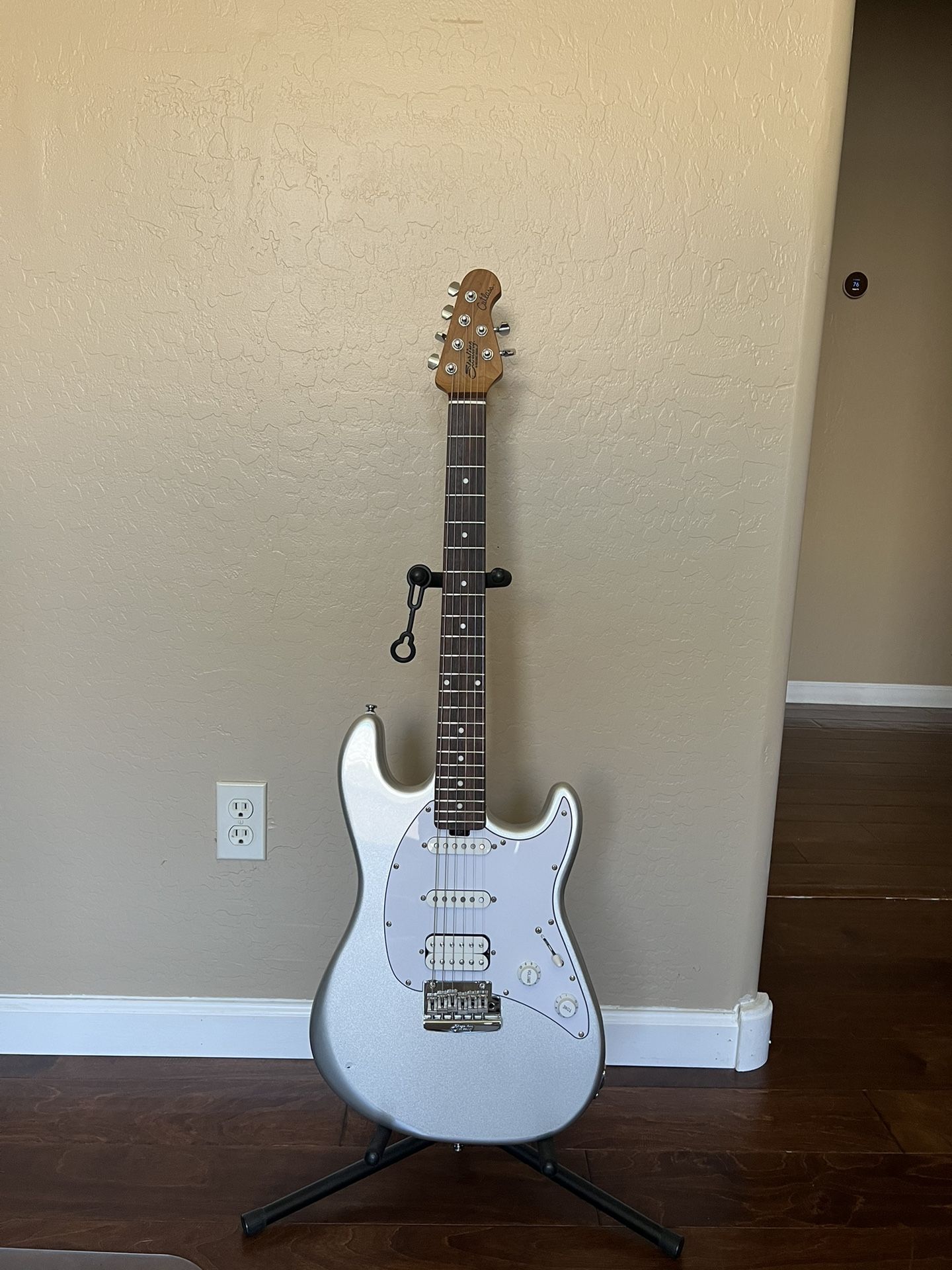 Electric Guitar 
