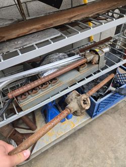 Pipe threader make decent offer