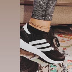 Ankle bracelet