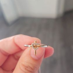14k Cross Diamond Ring 