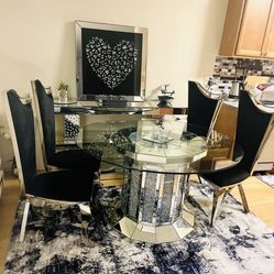 Dining Table With 4chairs 