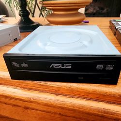 Asus DVD RW DvdvR+DL Sata Drive