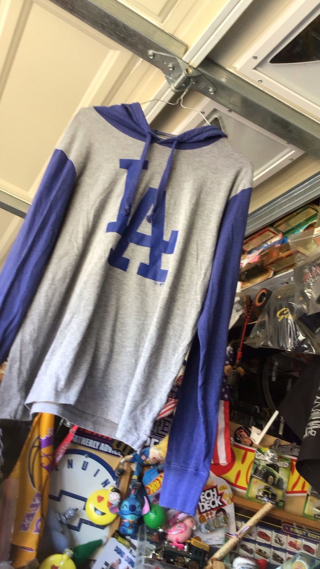 Dodgers Long Sleeves Sweatshirt Size Adult Medium