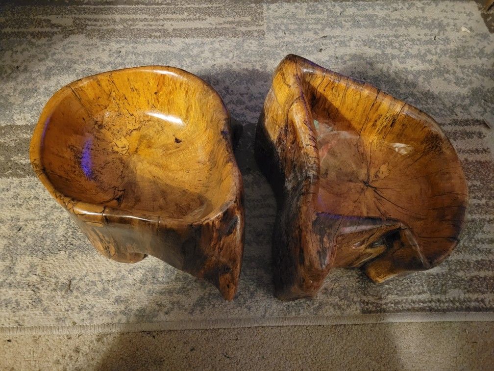handmade dog food and water bowls