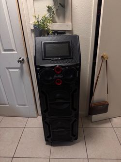 Large Bluetooth Party Tower Speaker with Screen