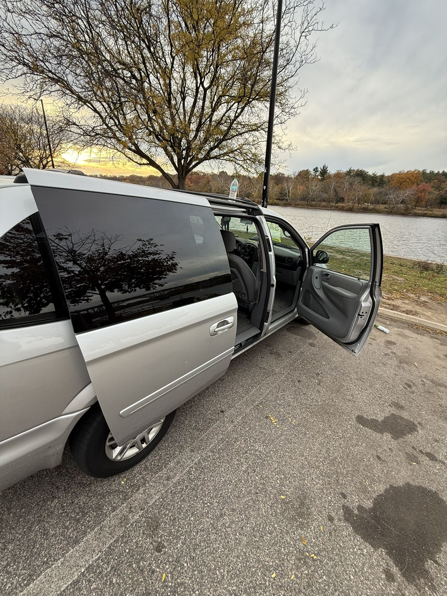 2005 Dodge Caravan