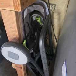 Free Stroller 