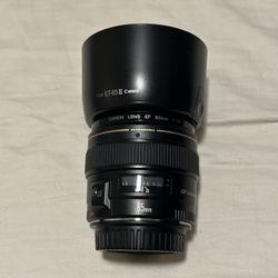 Canon 85mm f1.8 EF Lens Hardly Used with UV Filter and Sunshade