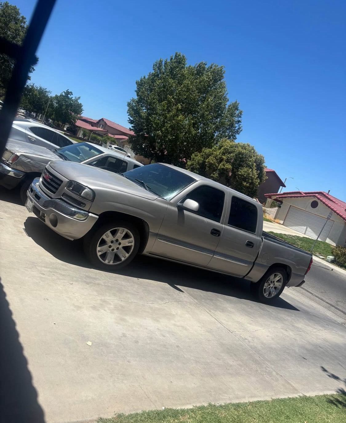 2004 GMC Sierra