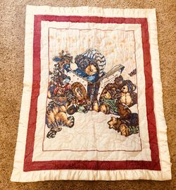 Handmade comforter for crib