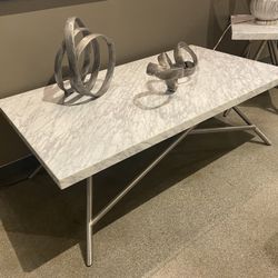 Red Queen Bed Frame Onsale $999 Onsale For $699 Store Name Brima Furniture Deals!   1️⃣6️⃣8️⃣ Inside 📍🗣️☑️The Boulevard mall ! In front of Victoria 