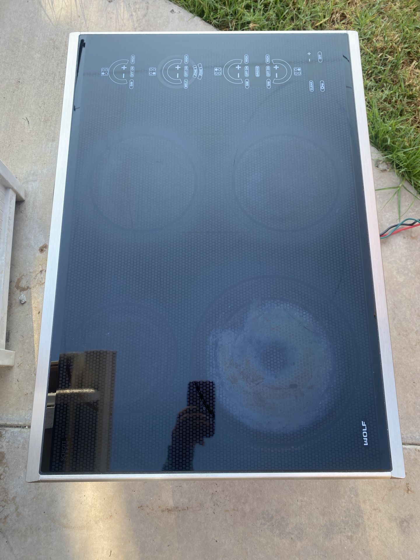 WOLF 30in Electric CookTop CT30E/S