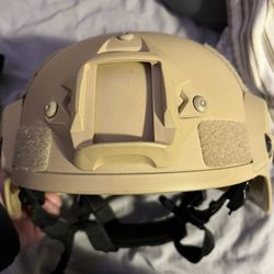 Airsoft Helmet Tan