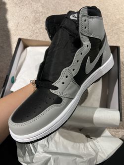 Air Jordan 1 Retro High OG ‘Shadow 2.0’ Size 9.5