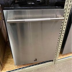 New Jenn Air Dishwasher