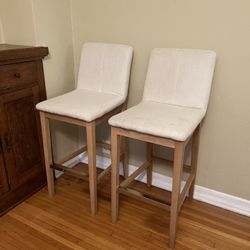 Bar Stools 