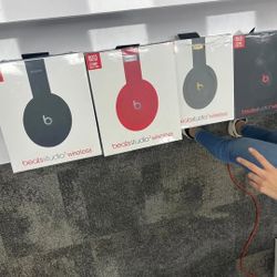 Beats By Dre Studio 3 