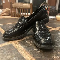 Cute dressy women’s shoes