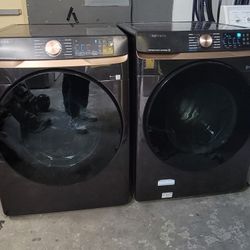 Beautiful set front load washer & Electric Dryer stackable with warranty Delivery fee depends on Address 🚚 🛻 🏠 
