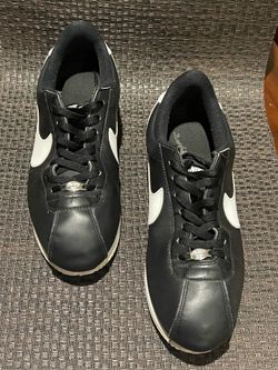 Nike Cortez 72 / black leather size 11