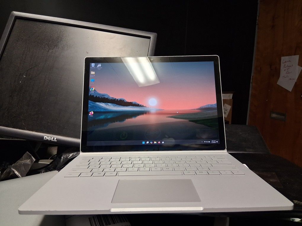 Microsoft Surface Book 2 1703