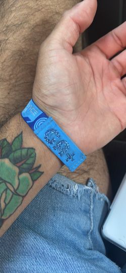 (2) EDC SUNDAY GA+ tickets 200$ each