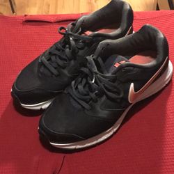 Nike Downshifter 6 Size 10 Multi Activity Shoe