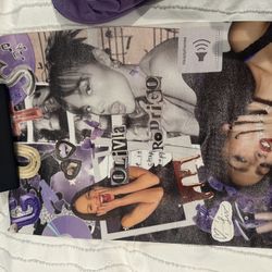 💜 Olivia Rodrigo Fan Merch Bundle – Shirt, Bag, Canvas Print, Jewelry & More 