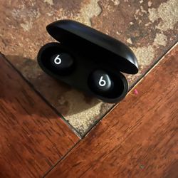Beats Ear Buds 