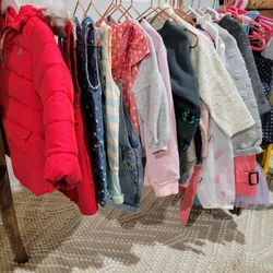Lots Of Beautiful Girl Clothes
