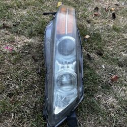 Acura TL Left Side Headlight 