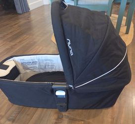Nuna Mixx Bassinet