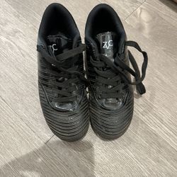 Shoes For Soccer Size 3y