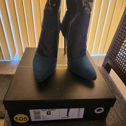 Sz 6 Cape Robbin Stilleto Boots