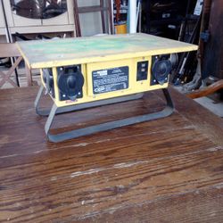 Model 6506-G Portable Power Distribution Unit 