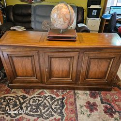 FRENCH REGENCY STYLE MULTI PURPOSE CABINET