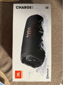 JBL Charge 5