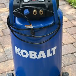 Kobalt 20 Gallon Portable Electric 175 PSI Vertical Air Compressor model LK20175