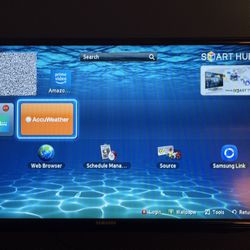 Samsung 32” Smart TV