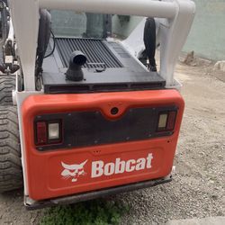 Bobcats Skid Steers