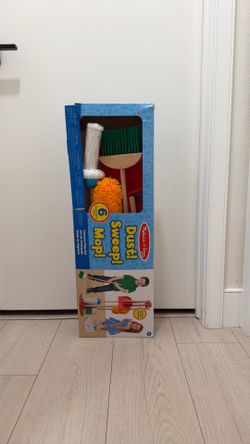 Melissa & Doug Dust! Sweep! Mop! 6pс Wooden Pretend Play Preschool Cleaning Set