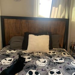 Free queen bed frame