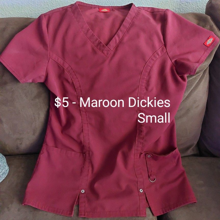 Women's Scrub Tops Size Small